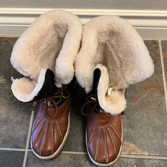 Tory Burch Snow Winter Boots size 8 - Picture 7 of 8